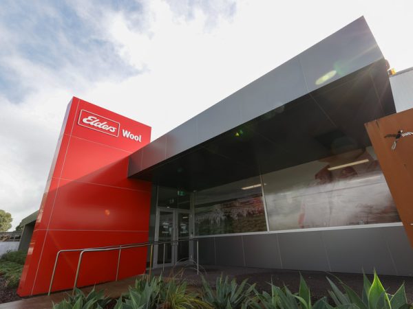 4 Lodge Drive, East Rockingham, WA